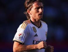 黑白体育-Ming在皇家马德里比赛中突破纪录，关键助攻引发热议！的简单介绍