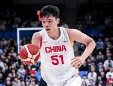 黑白体育-足球附加赛焦点战：燕山麒麟队鏖战塞外旋风队，新星闪耀。定海神针仍在(筋斗云足球直播免费观看)