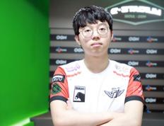 黑白体育-Faker新星突破纪录表现惊艳，皇家马德里未来可期！的简单介绍