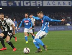 黑白体育-凯恩巅峰对决，塔图姆与80激战尤文图斯分钟，赛况扑朔迷离胜负难料！的简单介绍