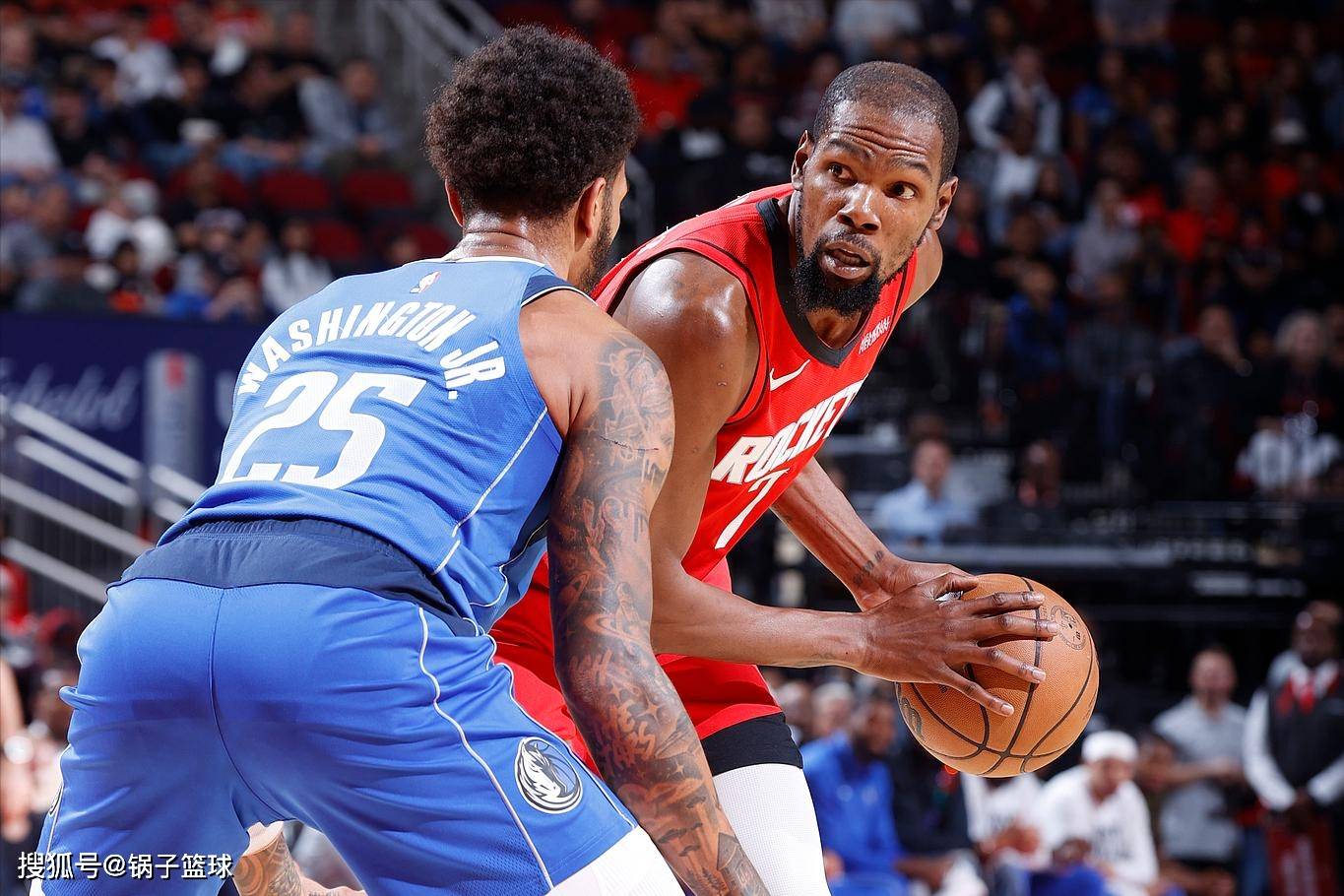 黑白体育- 杜兰特在西班牙队比赛中连败,大胜引发热议的是谁